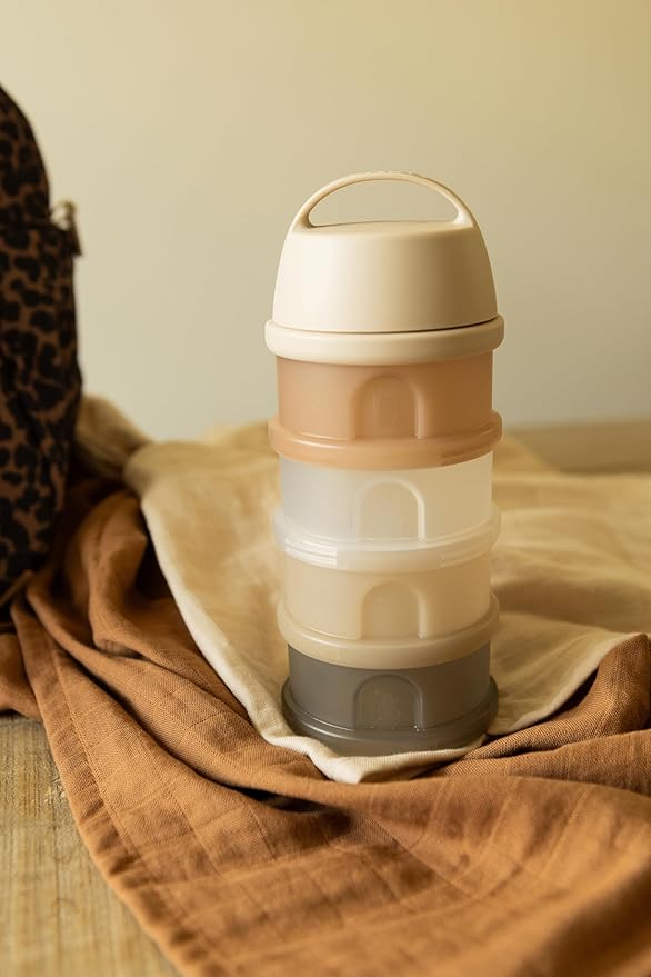 Formula Snack Container