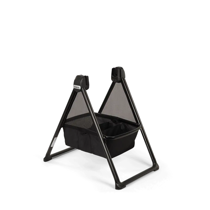 SWIV™ &amp; TRIV™ series bassinet + stand