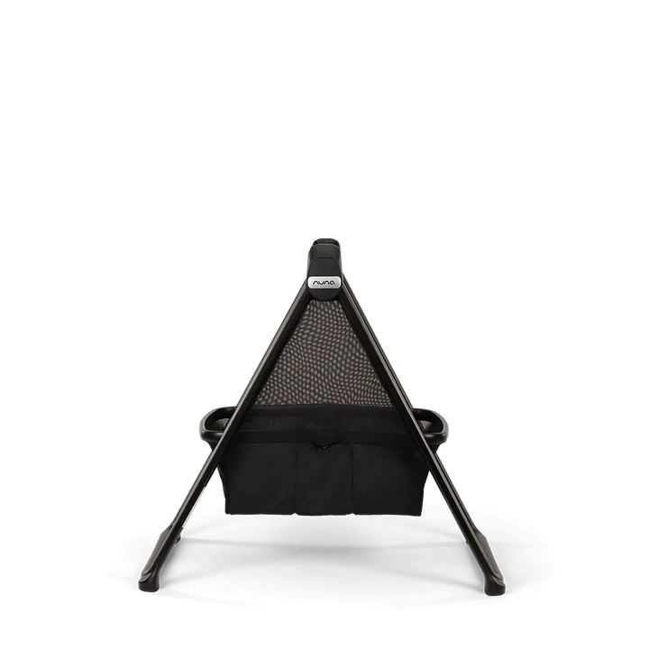 SWIV™ &amp; TRIV™ series bassinet + stand