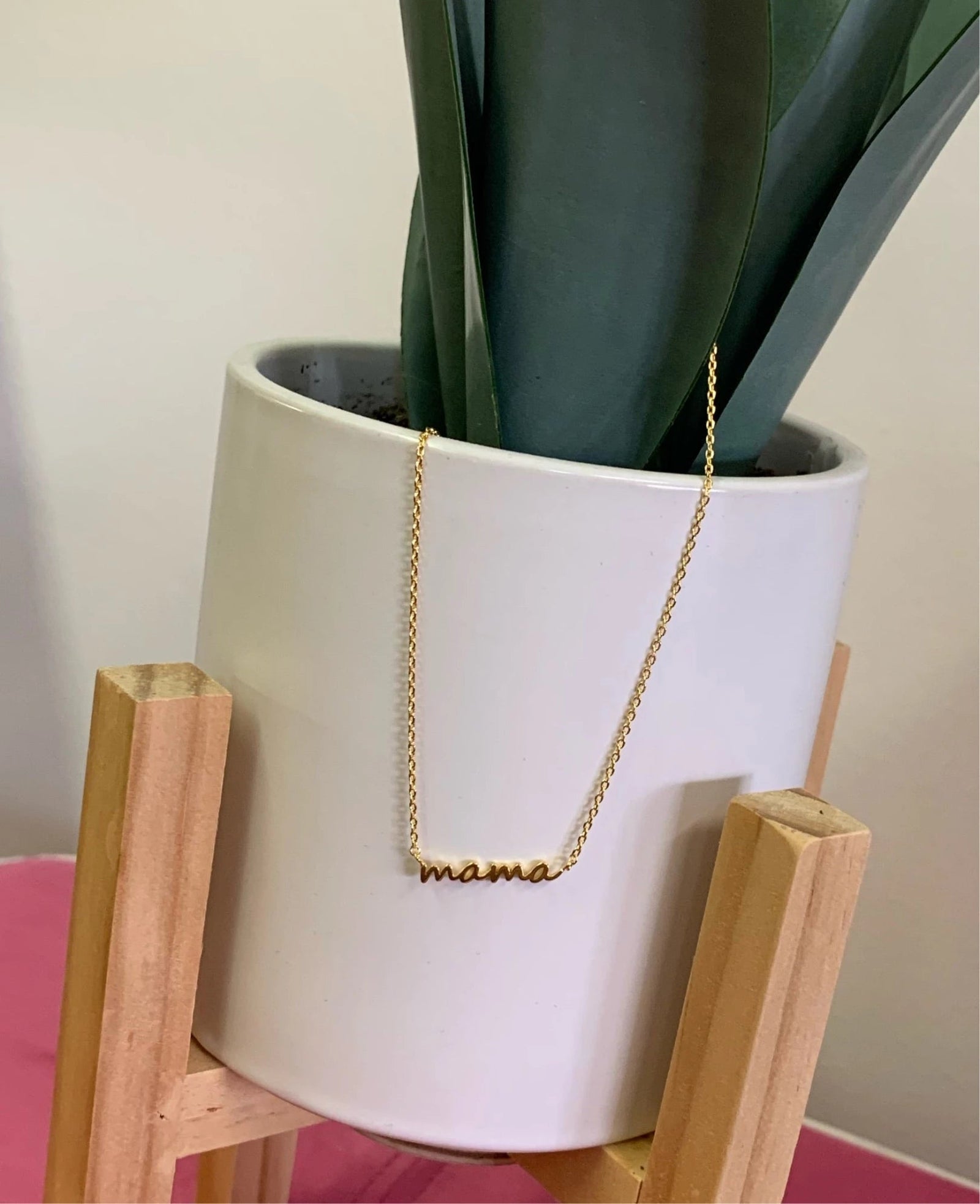 Mama Necklace - Guam Baby Company