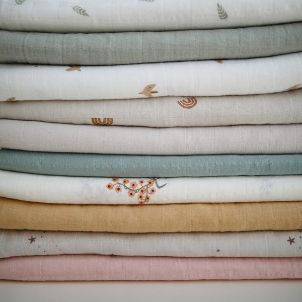 Muslin Swaddle Blanket Organic Cotton (Rainbows)